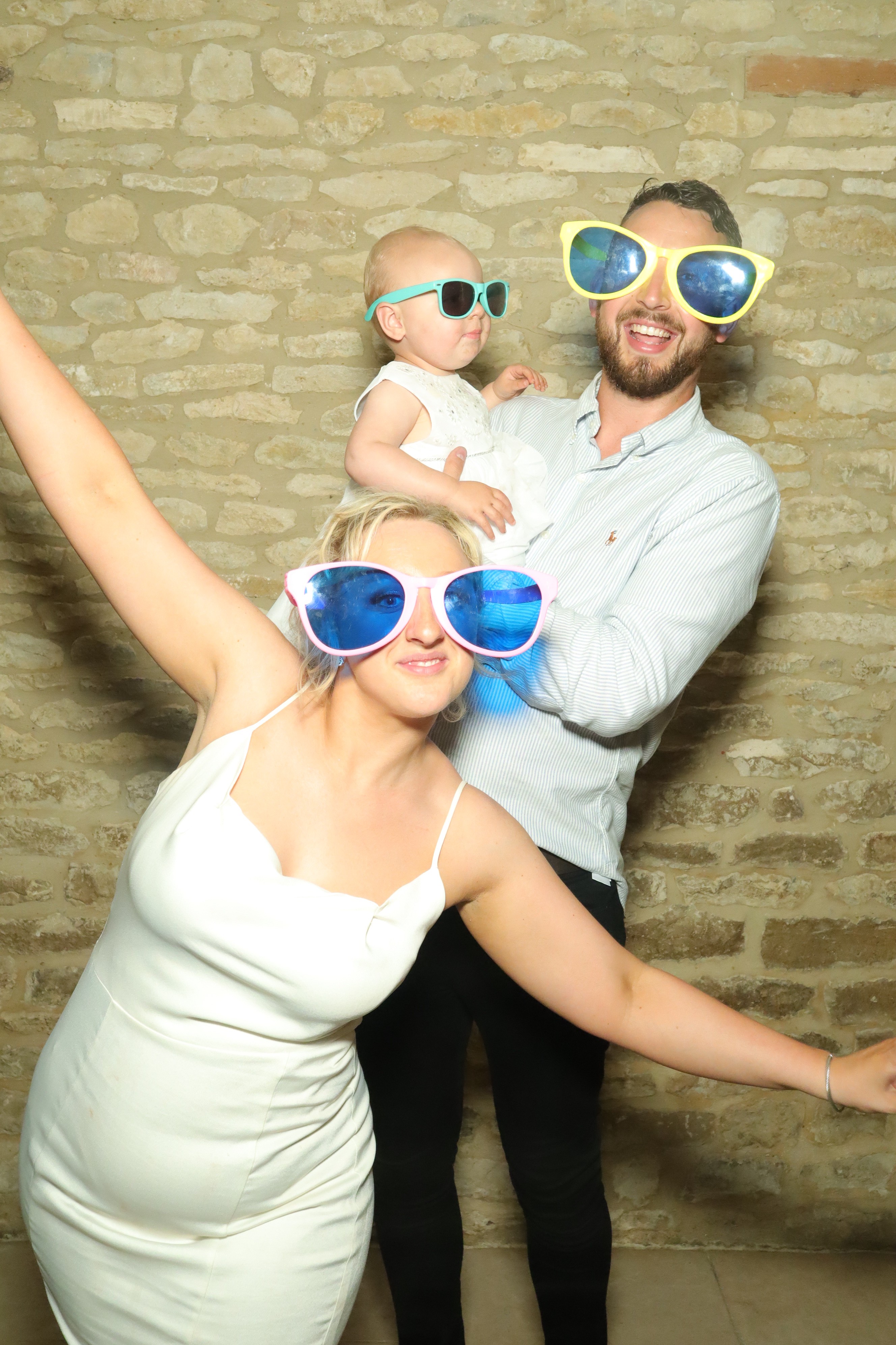 Natalie & Jack’s Wedding | View more photos from the event at gallery.myphotoboothexperience.co.uk/u/MyPhotoBoothExperienceLtd/Natalie-Jack’s-Wedding